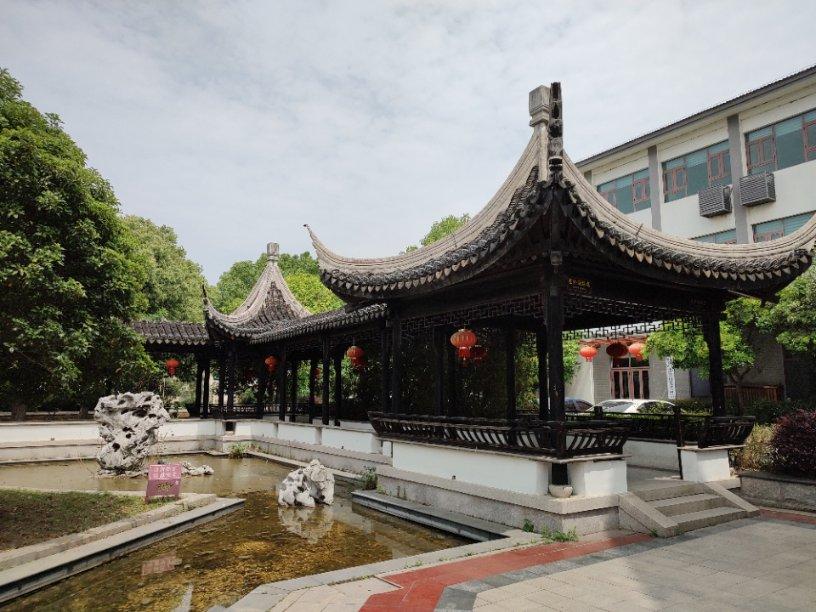 茅台保健酒公司两款产品在库迪门店销售