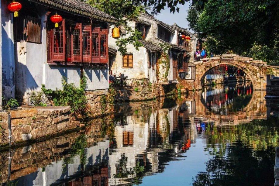 清洁粉红房子